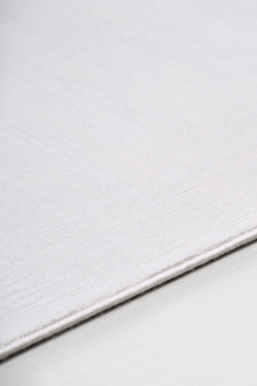 VİANORA-VY02-Soft Acrylic Rug – Modern Living Room Rug, Durable, 7 mm Pile, Custom Size (Kopya)